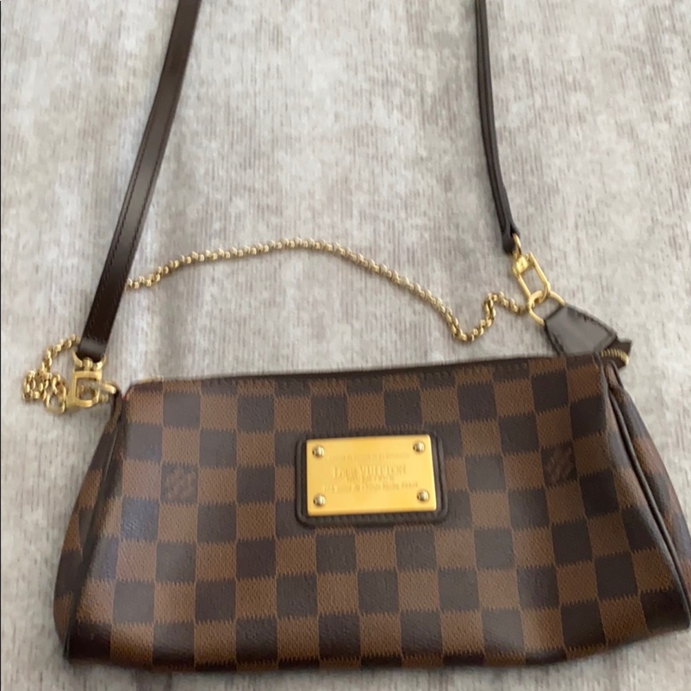 Louis Vuitton crossbody clutch with gold chain